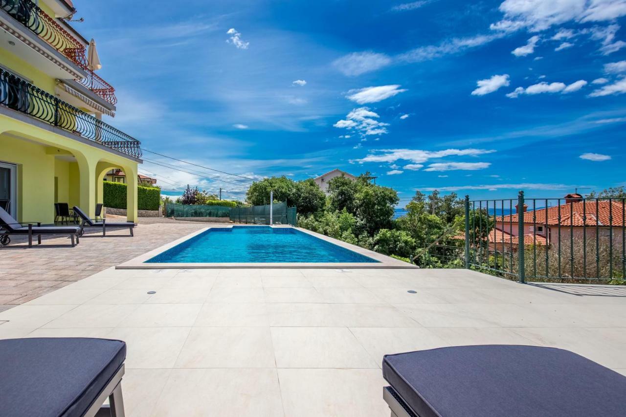 Luxury Apartments Kostrena With Pool Exteriér fotografie